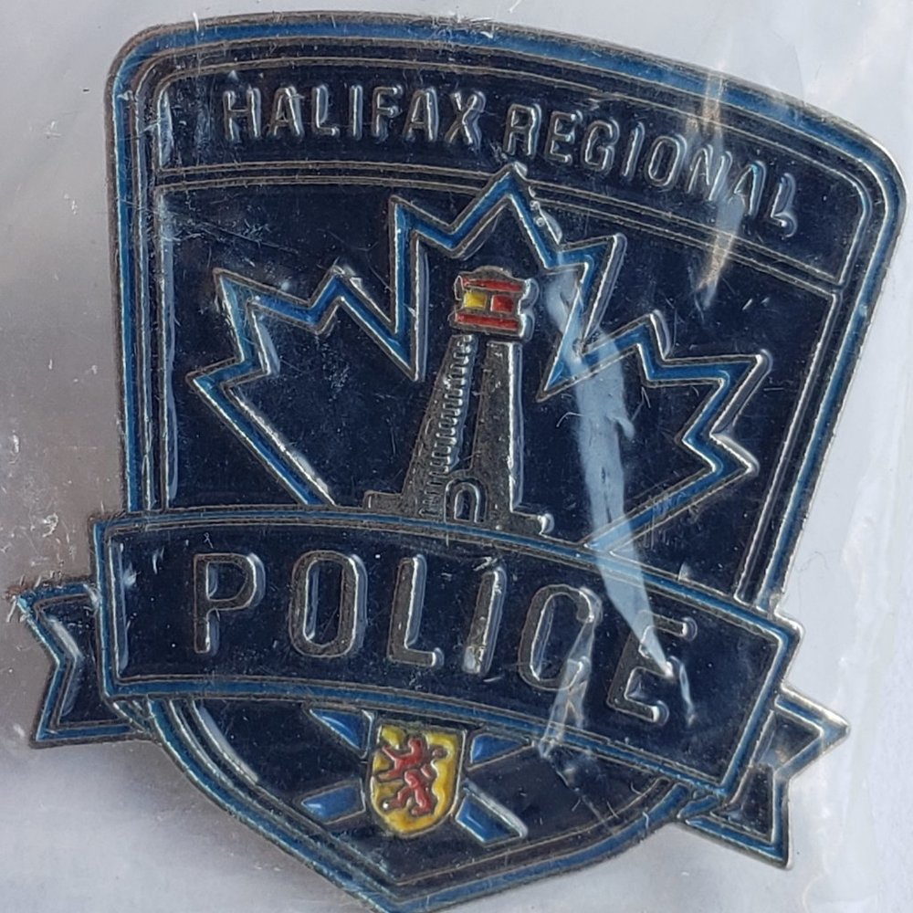 HALIFAX REGIONAL POLICE LAPEL PIN STATION CANADA